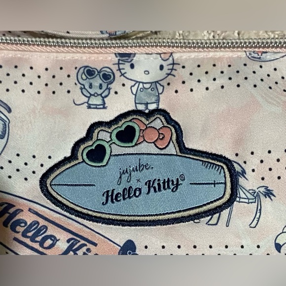 Jujube And Hello Kitty Crossbody - Picture 2 of 5